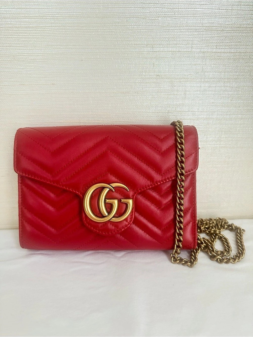 Gucci GG Marmont Matelassé Leather Chain Wallet Red Crossbody Bag